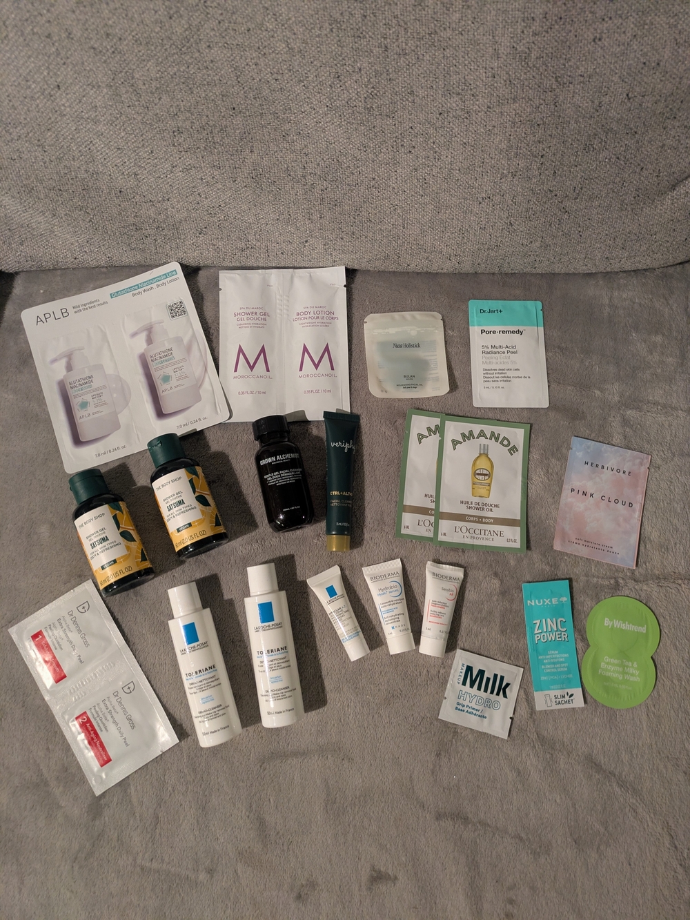 Cleanser And Shower Gel Bundle